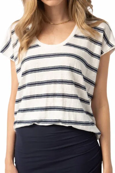 Frame Easy Scoop Tee In Blanc Multi In White