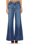 FRAME EASY WIDE FLARE JEANS IN LUCITE