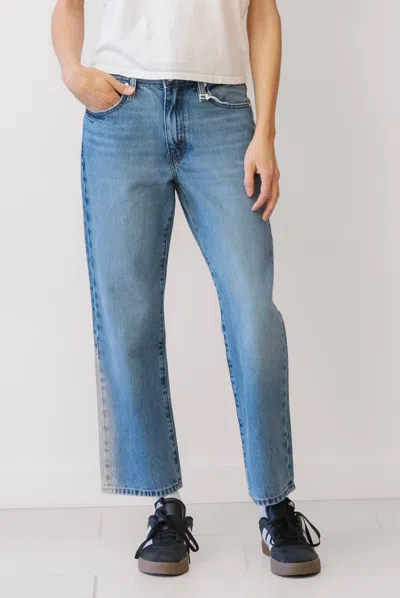 Frame Hang Jean In Seattle In Blue