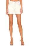 Frame High Rise Cuffed Short In Ecru In White