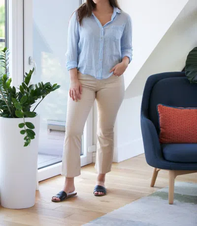 Frame Le Crop Mini Boot Cut Pants In Sand Multi In Blue