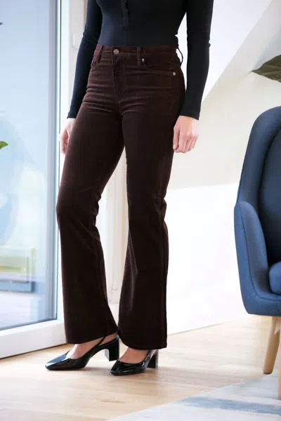 Frame Le Easy Flare Jeans In Espresso In Brown