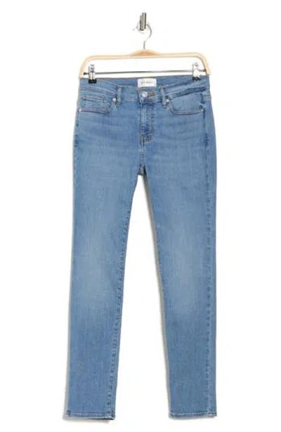Frame Le Garcon Mid Rise Crop Boyfriend Jeans In Quirky