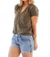 Frame Le Grand Garcon Short In Divine