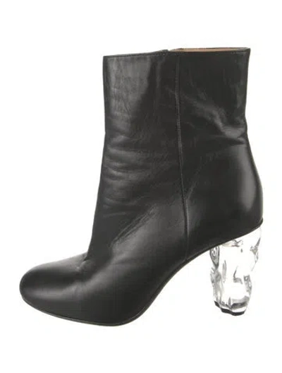 Pre-owned Frame Leather Boots In Black