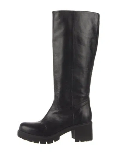 Pre-owned Frame Leather Boots In Black