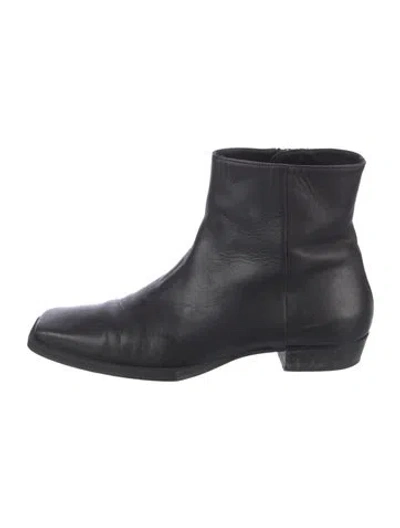 Pre-owned Frame Leather Boots In Black