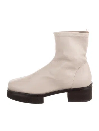 Pre-owned Frame Leather Boots In Neutral