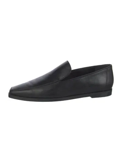 Pre-owned Frame Leather Loafers In Black