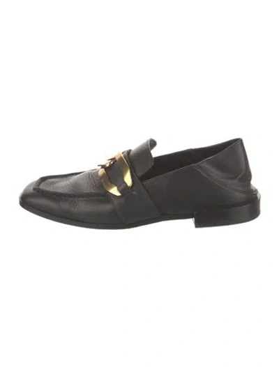 Pre-owned Frame Leather Loafers In Black
