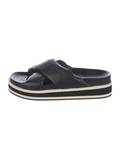 Pre-owned Frame Leather Slides In Blue
