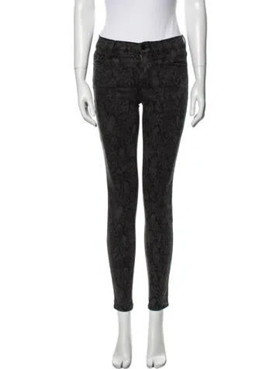 Pre-owned Frame Mid-rise Skinny Leg Jeans In Black