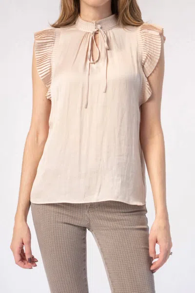 Frame Pleated Keyhole Blouse In Parchment In Neutral