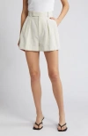 FRAME PLEATED WIDE CUFF COTTON & LINEN SHORTS