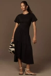 Frame Gathered Seam Short Sleeve Dress In Black In Black