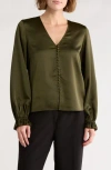 Frame Slim V-neck Blouse In Green