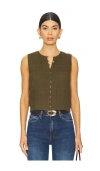 Frame The Smocked Tank Top In Juniper