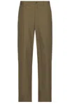 Frame Straight Leg Chino Trousers In Moss Green