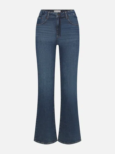 Frame The Arrow In Blue