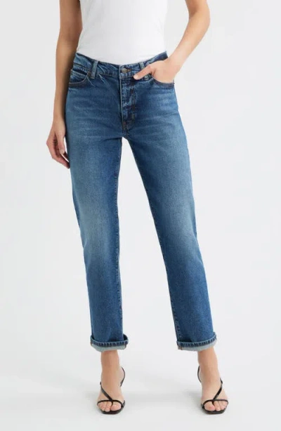 Frame The Borrowed Mid Rise Boyfriend Jeans In Blue