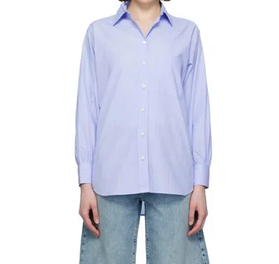 Frame The Borrowed Pocket Shirt In Chambray In Purple