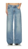 Frame The Pixie Petite Leo Jeans In Blue