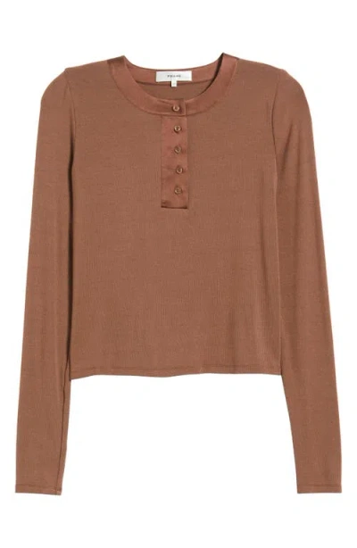 Frame The Satin Trim Henley In Espresso