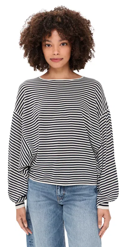 Frame The Striped Slouchy Sweater In Multi