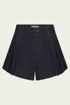 Frame The Structural Pleated Denim Shorts In Blue