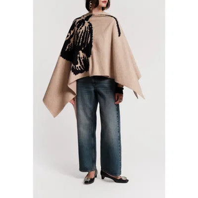 Frances Valentine Ginny Wrap Carefree Chrysanthemum In Neutral