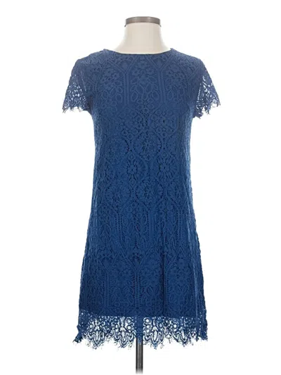 Pre-owned Francesca's Casual Dress In Blue