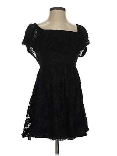 Pre-owned Francesca's Cocktail Dress In Black