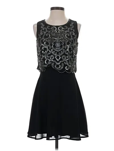 Pre-owned Francesca's Cocktail Dress In Black