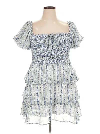 Pre-owned Francesca's Cocktail Dress In Blue