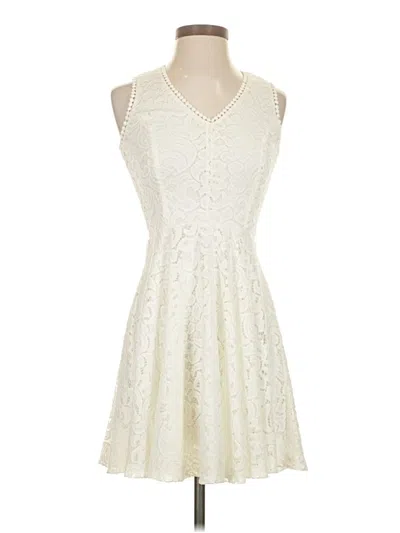 Pre-owned Francesca's Cocktail Dress In Ivory