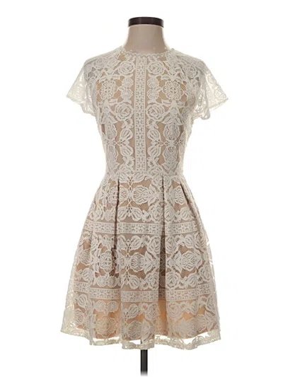 Pre-owned Francesca's Cocktail Dress In Ivory