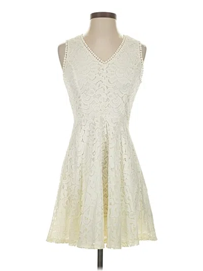 Pre-owned Francesca's Cocktail Dress In Ivory