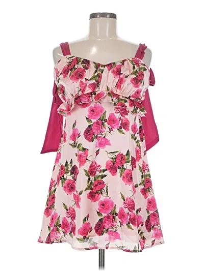 Pre-owned Francesca's Cocktail Dress In Pink
