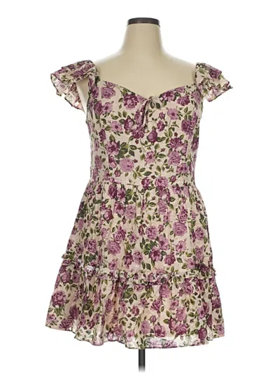 Pre-owned Francesca's Cocktail Dress In Purple