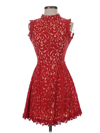 Pre-owned Francesca's Cocktail Dress In Red
