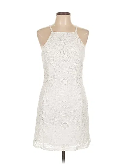 Pre-owned Francesca's Cocktail Dress In White