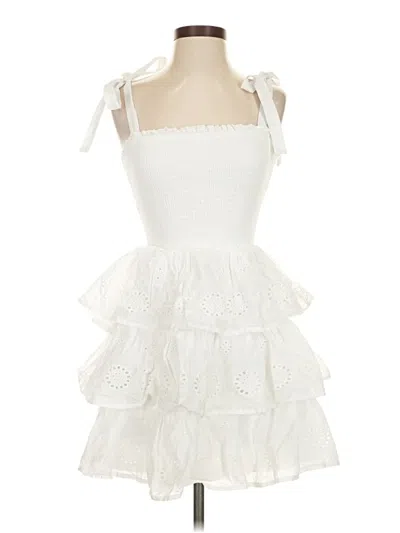 Pre-owned Francesca's Cocktail Dress In White