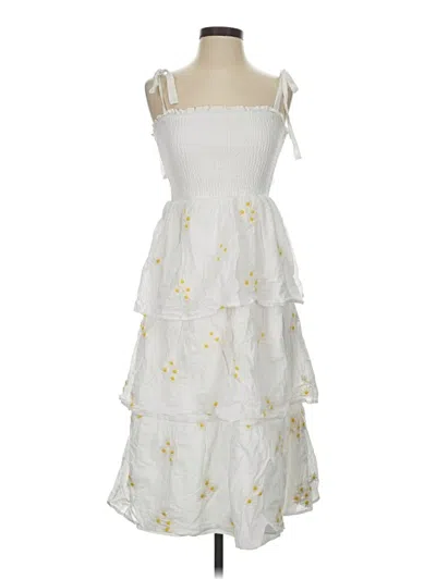 Pre-owned Francesca's Cocktail Dress In White