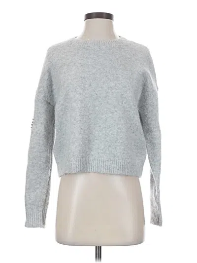 Pre-owned Francesca's Pullover Sweater In Silver