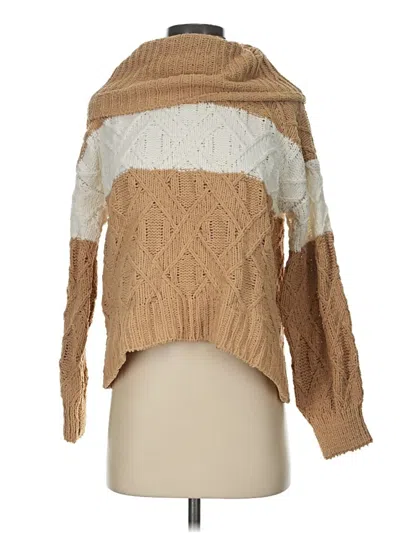 Pre-owned Francesca's Pullover Sweater In Tan