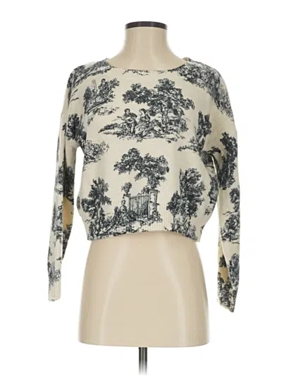 Pre-owned Francesca's Pullover Sweater In White