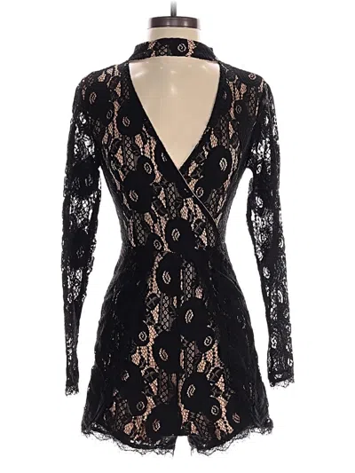 Pre-owned Francesca's Romper In Black