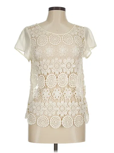 Pre-owned Francesca's Short Sleeve Blouse In Ivory