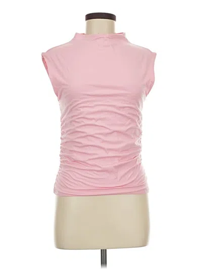 Pre-owned Francesca's Sleeveless T-shirt In Pink
