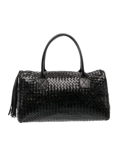 Pre-owned Francesco Biasia Leather Shoulder Bag In Black
